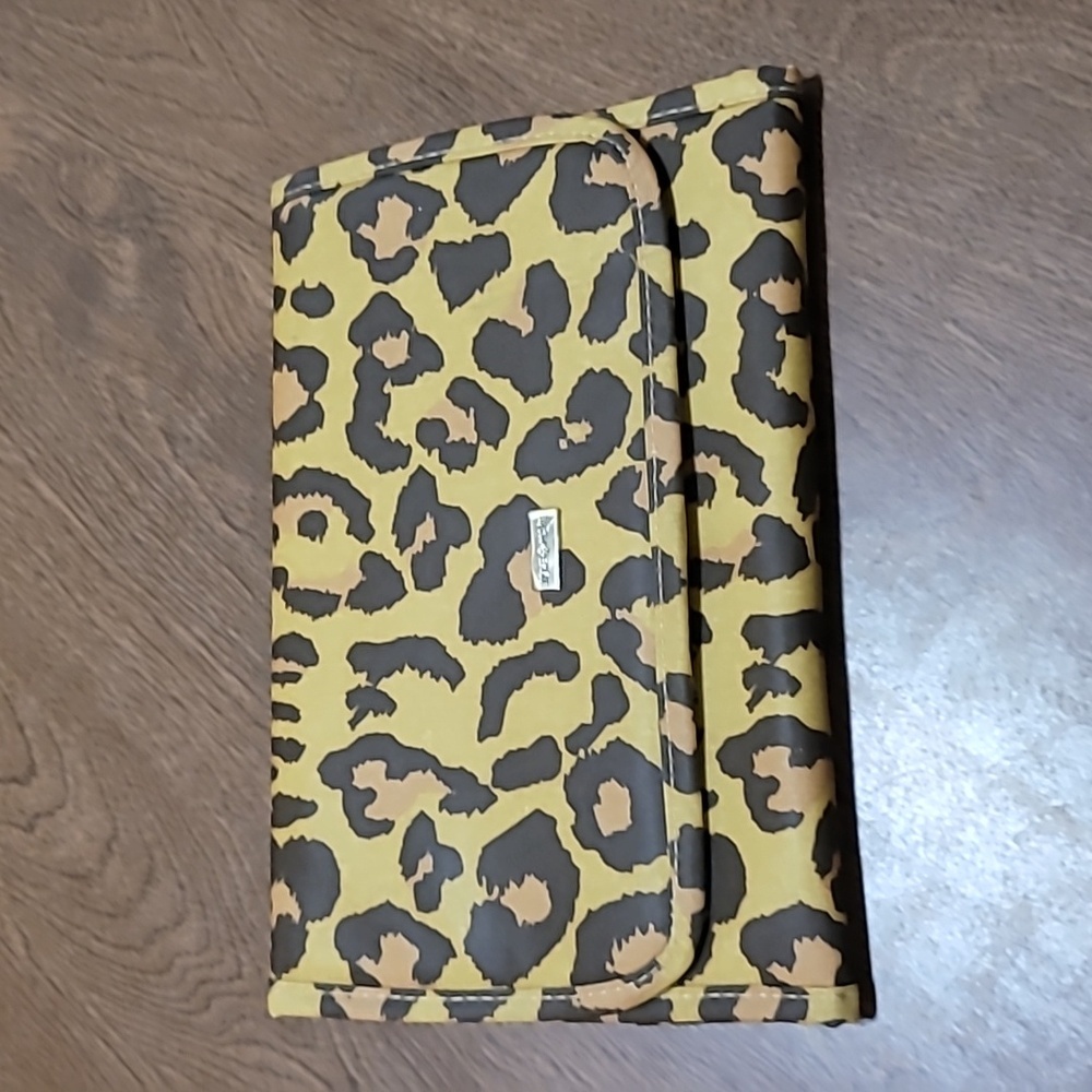 Jane‎ & Marie Make up/jewelery Organizer bag cheeta print like new condition